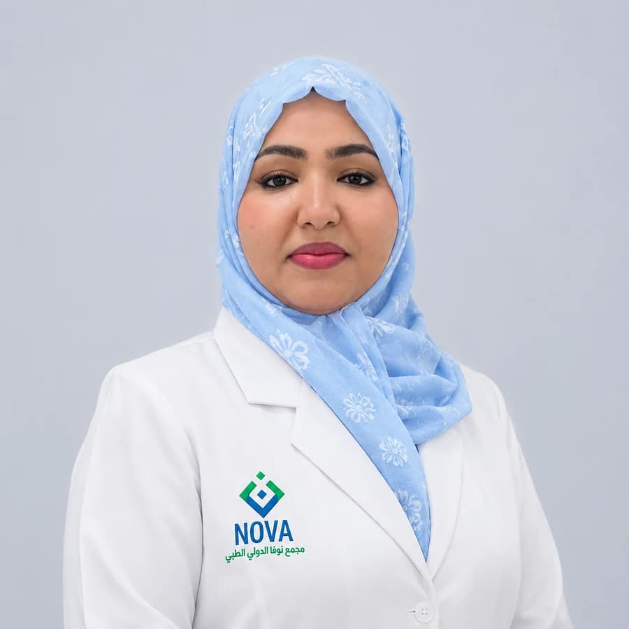 د. أمنية نور الدين، أخصائية أولى مختبرات في مجمع نوفا الدولي الطبي